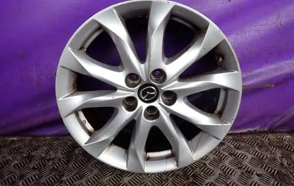 R18 alloy rim