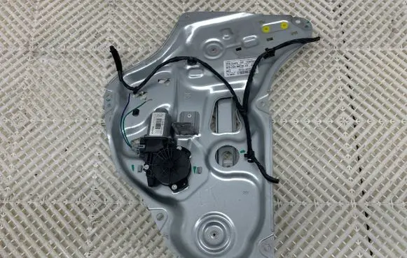 Hyundai ix35 Rear door window regulator with motor 834702Y010