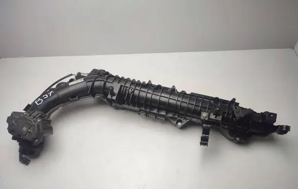 BMW 5 G30 G31 Intake manifold 11618596319 11618477030 11618477029
