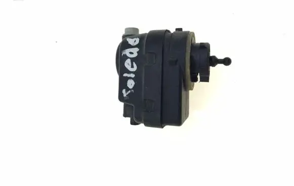 Headlight level adjustment motor