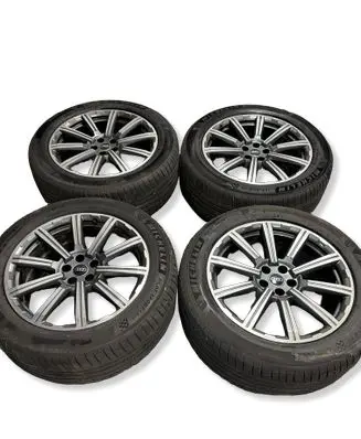 Audi Q7 4M R20 alloy rim 