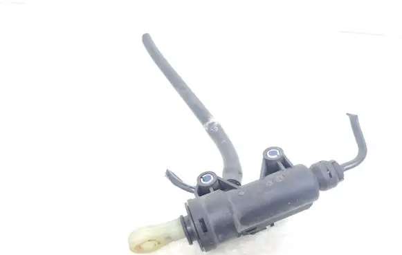 BMW 1 F20 F21 Clutch master cylinder 21525773670 5773670