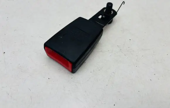 Volkswagen Touran II Rear seatbelt buckle 1T0858492D