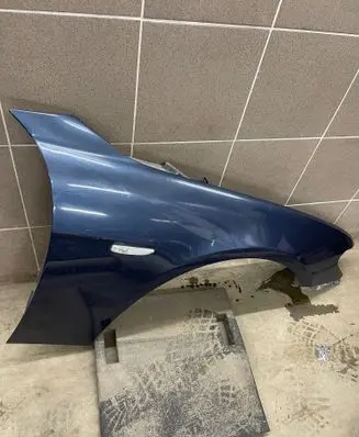 BMW 7 E65 E66 Fender 