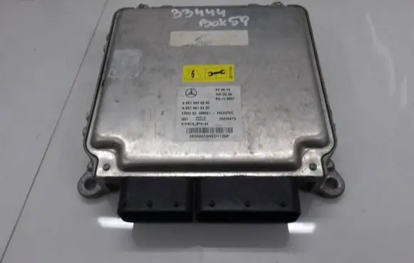 Mercedes-Benz GLK (X204) Engine control unit/module ECU A6519016400