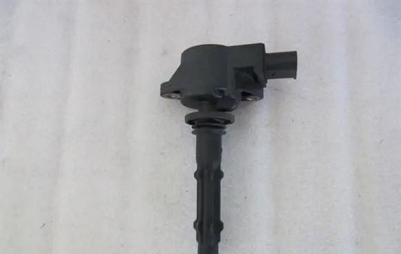 Mercedes-Benz CL C216 High voltage ignition coil A0001502780