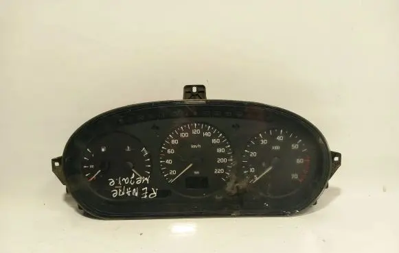 Renault Megane I Speedometer (instrument cluster) 7700847782G