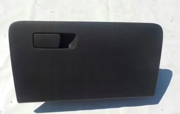 Hyundai Kona I Glove box 84510J9XXX