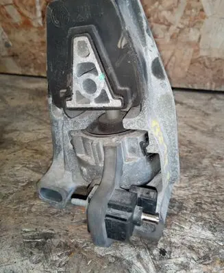 Peugeot 407 Engine mount bracket 326C68 122862