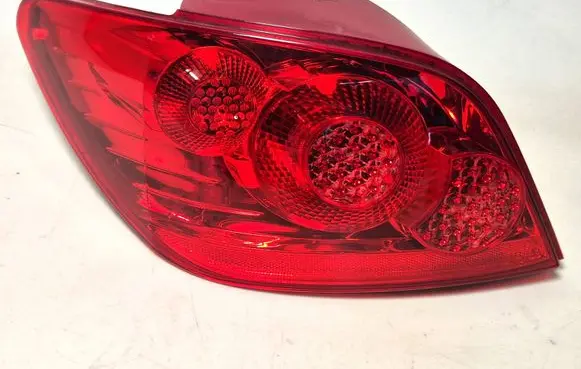Peugeot 307 Rear/tail lights 