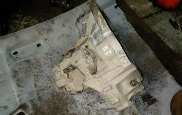 KIA Rio Manual 5 speed gearbox