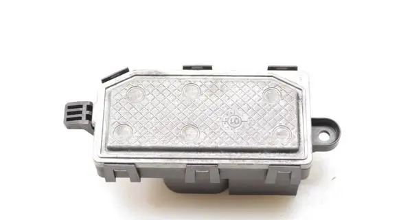 Ford Focus Heater blower motor/fan resistor AV6N19E624AA