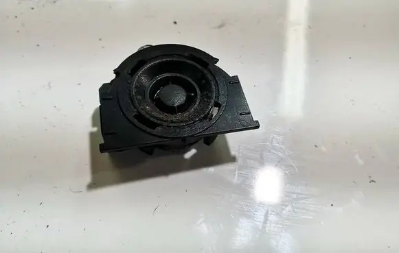 Opel Astra F Front door speaker 90414548 017131