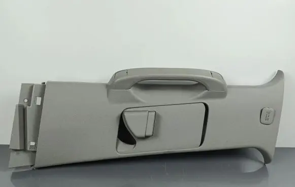 SsangYong Musso (B) pillar trim (top)
