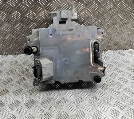 Voltage converter inverter