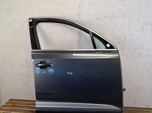 Audi Q7 4M Front door 4M0831052G
