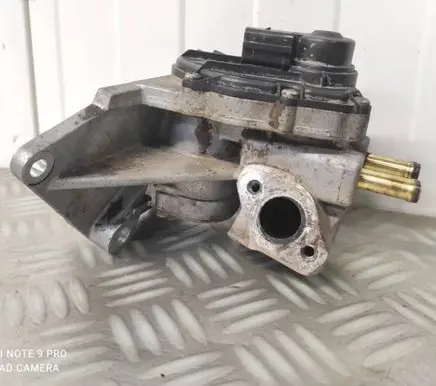 Volkswagen Golf V EGR valve 06F131503 A2C53082890 2155A