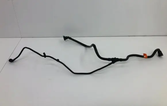 Ford Maverick Fuel line pipe