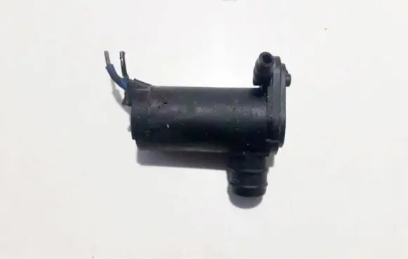 Mazda 2 Windscreen/windshield washer pump e13021168 300635