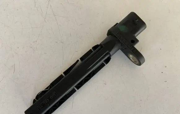 Audi A7 S7 4G Crankshaft position sensor 059906433C