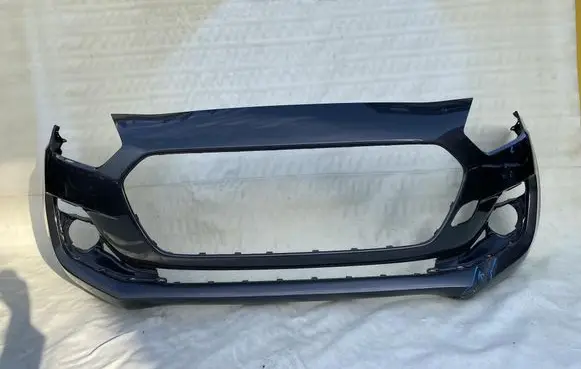 Suzuki Swift II Front bumper 7171153r