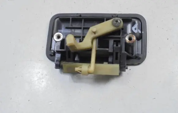 Suzuki Swift Cultus Rear door exterior handle 82830-65E00