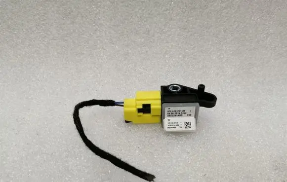 Porsche Panamera (970) Airbag deployment crash/impact sensor 97061822102