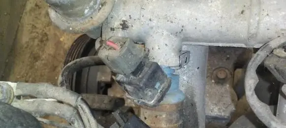 Hyundai Accent Fuel injector 9250930006