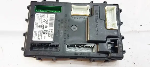 Renault Koleos I Comfort/convenience module 284B1JY00A 8122736008J