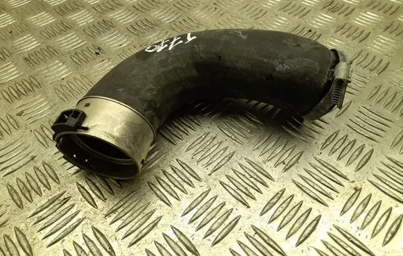 Volvo S90, V90 Air intake hose/pipe 31657757