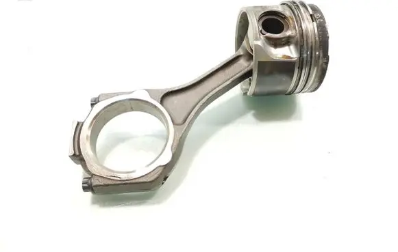 Piston with connecting rod