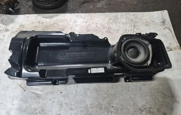Audi A6 S6 C6 4F Front door speaker 4F0035381D 426031002