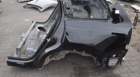 Volvo XC90 Rear quarter panel 