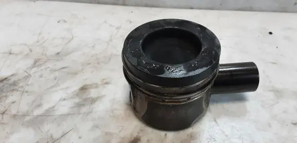 Audi A6 S6 C7 4G Piston 8372T 3R1