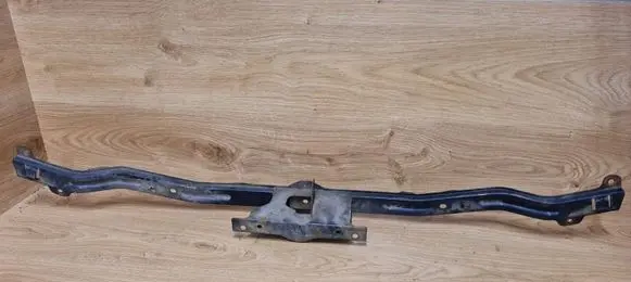 Nissan Primera Top upper radiator support slam panel