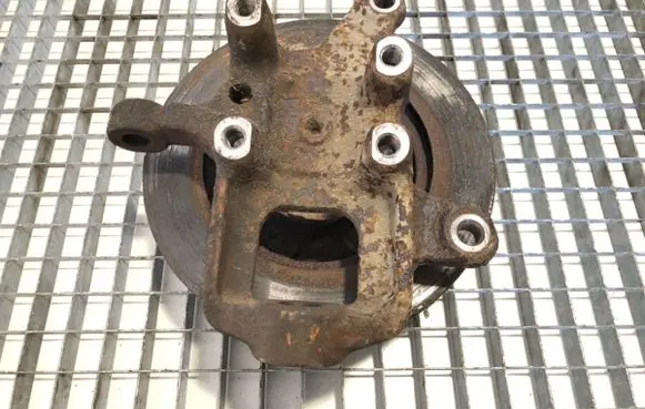 Volkswagen II LT Front wheel hub spindle knuckle 