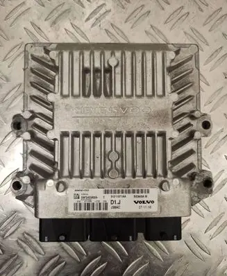 Volvo V50 Engine control unit/module 31211071AA J38AC SID803AM
