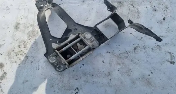 BMW 5 E60 E61 Front bumper mounting bracket 