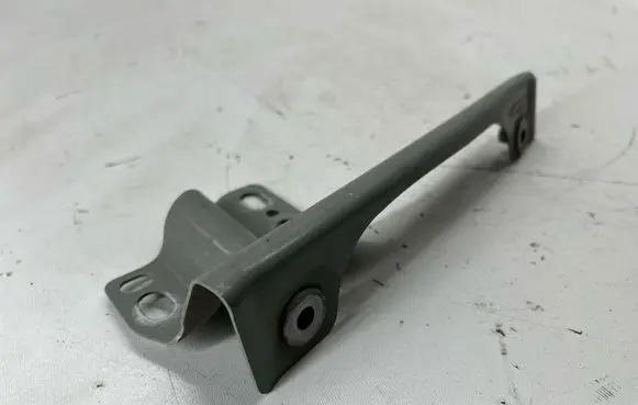 Volkswagen Tiguan Allspace Fender mounting bracket 3817 5NA821183