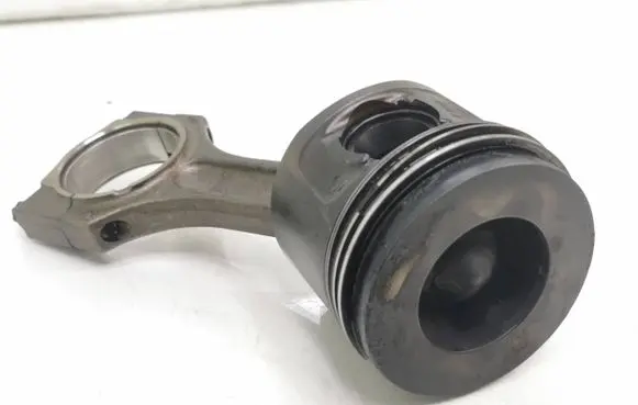 BMW X3 E83 Piston with connecting rod 0840bb