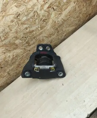 Volvo S90, V90 Engine mount bracket 31480353