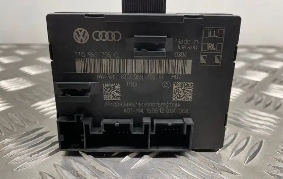 Audi A4 S4 B8 8K Door control unit/module 8T0959795Q 8T0959795H