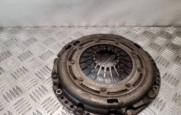 Jeep Patriot Pressure plate 05106055AA 063082000722