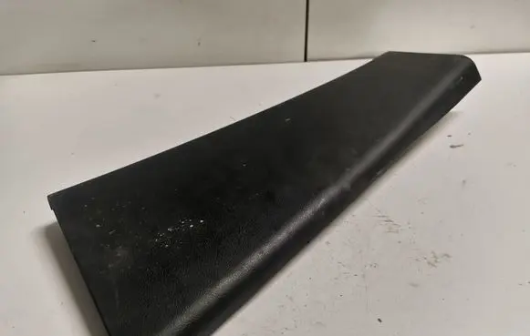 (B) pillar trim (bottom)