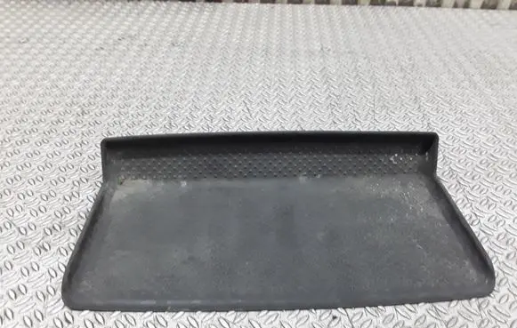 Skoda Octavia Mk2 (1Z) Panel drawer/shelf pad 1Z0857938B
