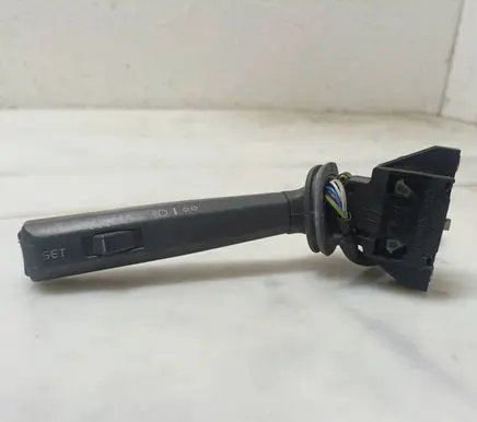 Volvo S70 V70 V70 XC Indicator stalk 465730 PA6GF30