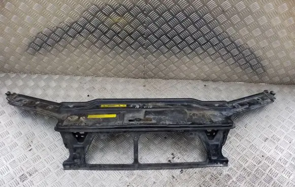 Top upper radiator support slam panel