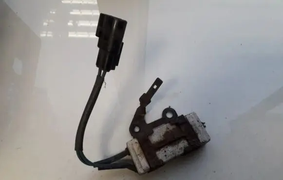 Toyota Corolla Verso AR10 Coolant fan relay 2468103560 246810-3560