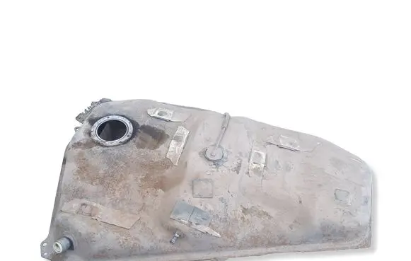 Toyota Corolla Verso E121 Fuel tank