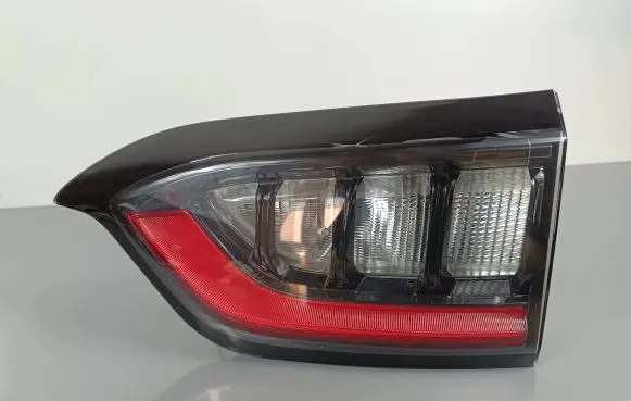 Jeep Cherokee Tailgate rear/tail lights 68336336AG